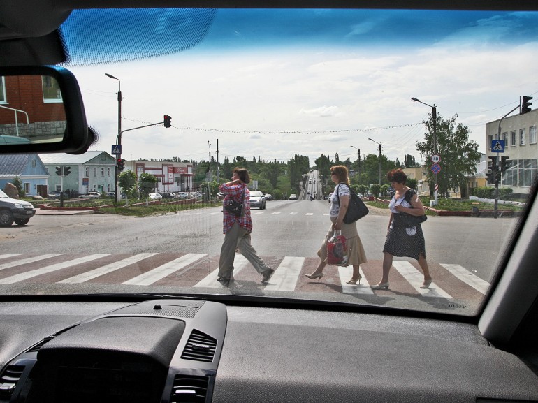 Рекомендации пешеходам и водителям: будьте бдительны на дорогах!
