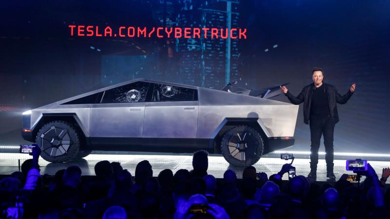 Tesla открыла предзаказ на Cybertruck